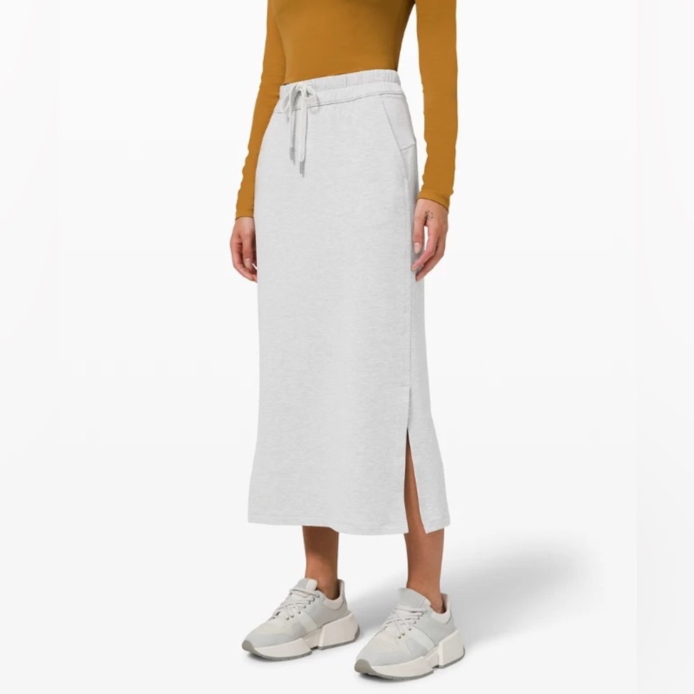 COPY - Lululemon Bound to Bliss Skirt in Light Heather Grey